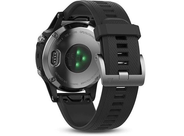 Garmin fenix 5 senzor tepové frekvence